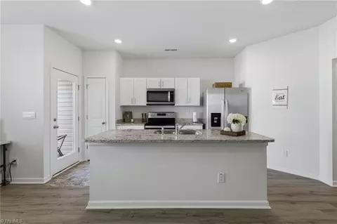Kitchen - 5526 Avery Dr, Trinity, NC 27370 photo 1 of 3