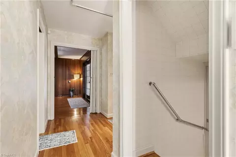 Entry Way - 1040 Cantering Rd, High Point, NC 27262 photo 2 of 4