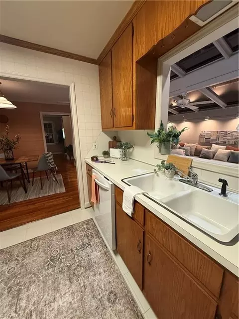 Kitchen - 1040 Cantering Rd, High Point, NC 27262 photo 4 of 5