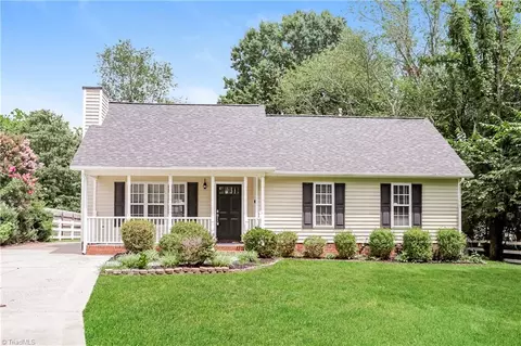 2110 Highfield Park Dr, Winston Salem, NC 27127
