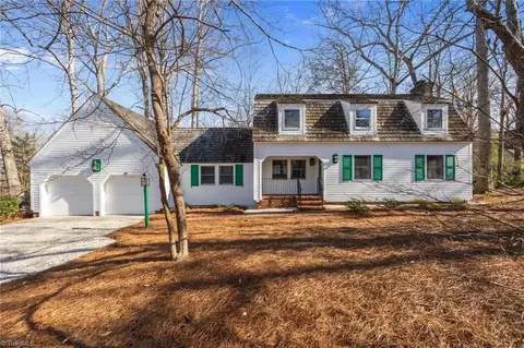 3323 Rockingham Rd N, Greensboro, NC 27407