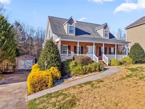 4064 Clinard Ave, Winston Salem, NC 27127