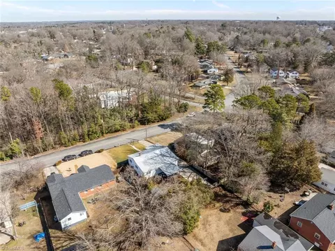View/Area - 607 Rockspring Rd, High Point, NC 27262 photo 9 of 10