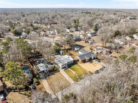 View/Area - 607 Rockspring Rd, High Point, NC 27262 photo 7 of 10
