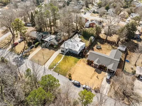 View/Area - 607 Rockspring Rd, High Point, NC 27262 photo 4 of 10