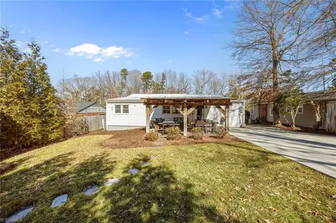 Exterior - 607 Rockspring Rd, High Point, NC 27262 photo 5 of 5