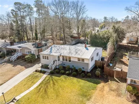 View/Area - 607 Rockspring Rd, High Point, NC 27262 photo 2 of 10