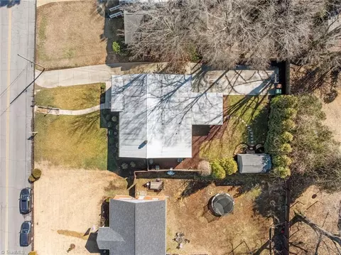View/Area - 607 Rockspring Rd, High Point, NC 27262 photo 3 of 10
