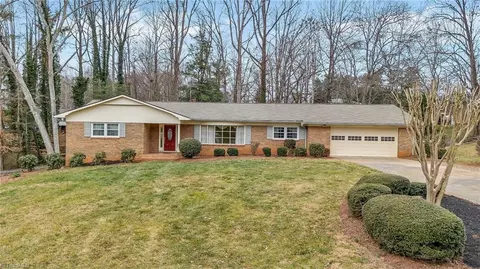 132 Kerry Ln, Wilkesboro, NC 28697