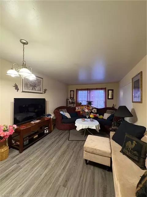 2890 Carriage Dr #F, Winston Salem, NC 27106