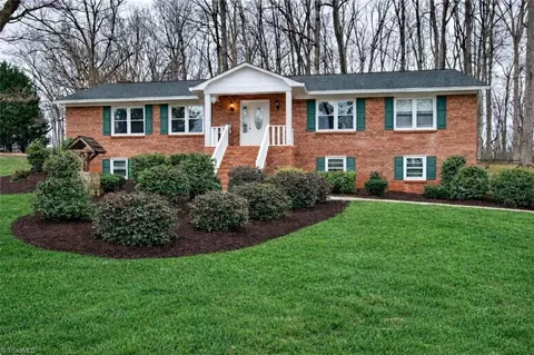 3578 Tanglebrook Trl, Clemmons, NC 27012