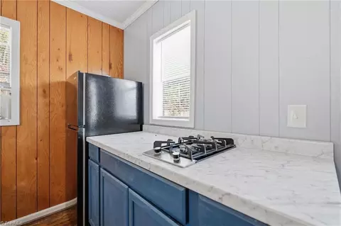 840 Summit Ridge Rd, Purlear, NC 28665 photo 9