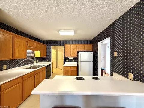 Kitchen - 206 Ridge Creek Dr, Trinity, NC 27370 photo 3 of 3