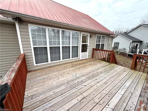 Exterior - 206 Ridge Creek Dr, Trinity, NC 27370 photo 6 of 6