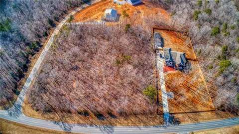 0 Jackson Creek Rd, Denton, NC 27239