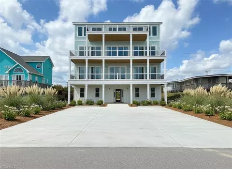 404 Ocean Dr, Emerald Isle, NC 28594