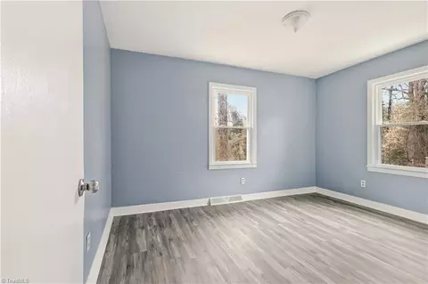 Bedroom - 844 Willow Pl, High Point, NC 27260 photo 3 of 6
