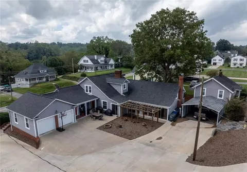 604 Main St E, Wilkesboro, NC 28697