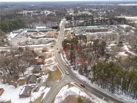 00 Carver School Rd, Winston Salem, NC 27105