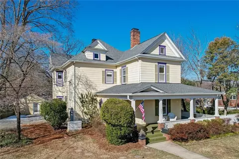 808 Northridge St, Greensboro, NC 27403