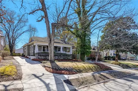 2631 Walker Ave, Greensboro, NC 27403