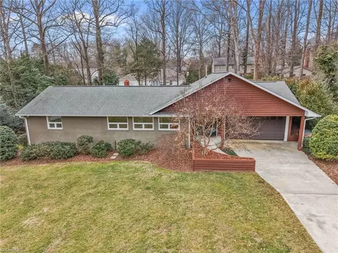 905 Forest Hill Dr, Greensboro, NC 27410