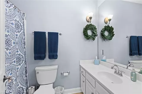 Bath - 7356 Belmont Dr, Trinity, NC 27370 photo 3 of 6