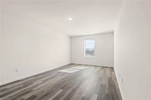 507 Grimes Ave E, High Point, NC 27260 photo 17