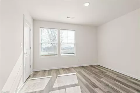 507 Grimes Ave E, High Point, NC 27260 photo 25