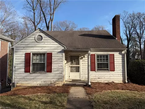 313 Lockland Ave, Winston Salem, NC 27103