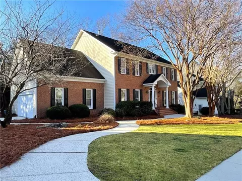 1603 Wenchelsa Rd, Greensboro, NC 27410