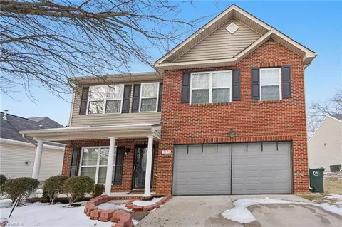 3675 Mcginty Dr, Greensboro, NC 27406
