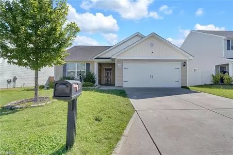 227 Kendall Dr, Winston Salem, NC 27107