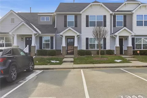 7344 Garett Park Dr, Whitsett, NC 27377