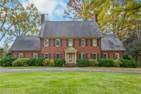 2854 Merry Acres Ln, Winston Salem, NC 27106