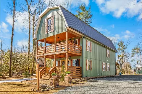 266 Mountaineer Way, Fancy Gap, VA 24328