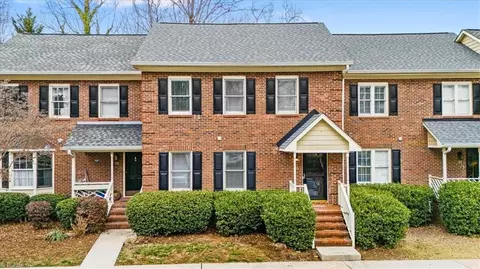 12 Park Village Ln #C, Greensboro, NC 27455