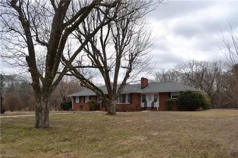 674 Priddy Loop, Stoneville, NC 27048