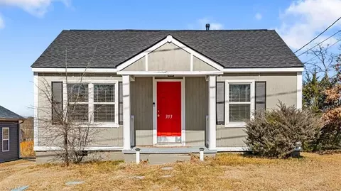 353 Austin St, Burlington, NC 27217