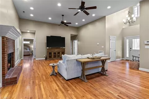 Living - 1096 Corner Rd, Pinnacle, NC 27043 photo 2 of 9