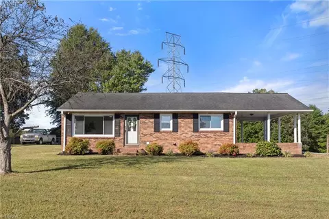 4209 Nc Highway 150 N, Lexington, NC 27295