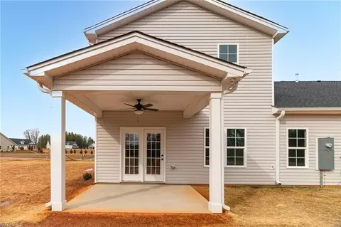 Exterior - 502 Beeson Ct, Clemmons, NC 27012 photo 2 of 6