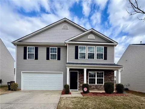 1907 Northrop Dr, Whitsett, NC 27377