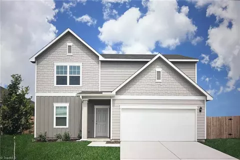918 Riverbank Dr, Kernersville, NC 27284
