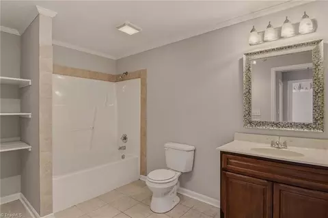 Bath - 949 Council St, High Point, NC 27262 photo 1 of 1