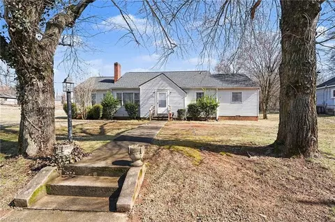 431 NE Barbara Jane Ave, Winston Salem, NC 27101