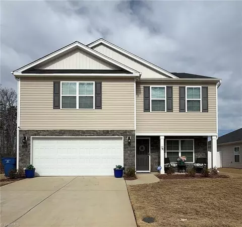 1702 Carter Daniel Dr, Graham, NC 27253