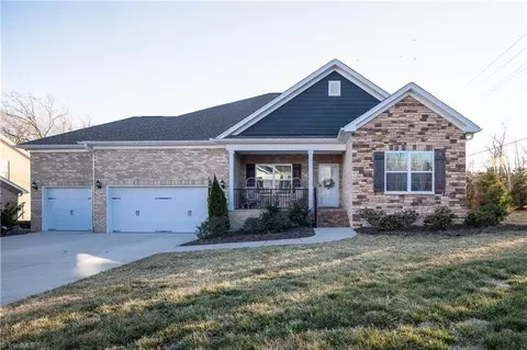 1001 Leyland Ter, Trinity, NC 27370