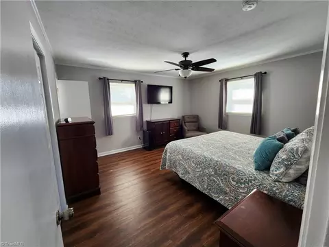 Bedroom - 5030 Brook Cir, Archdale, NC 27263 photo 3 of 4