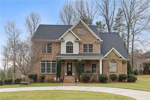 389 Hiddenbrooke Dr N, Advance, NC 27006